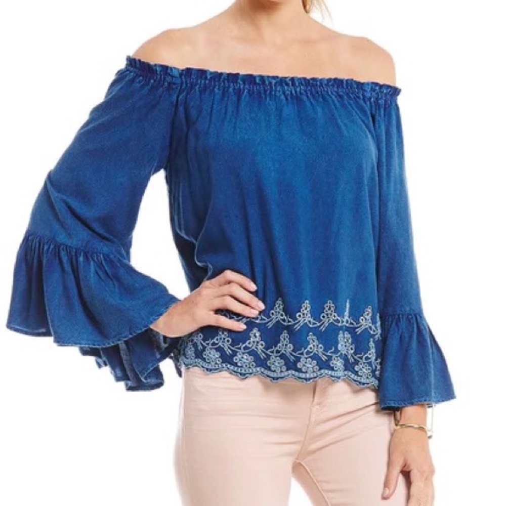Elan Off The Shoulder Top